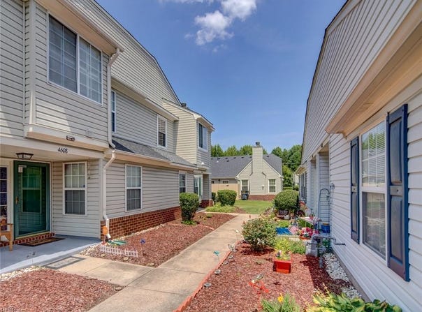 4612 Woodmark Trail, Chesapeake, VA 23321