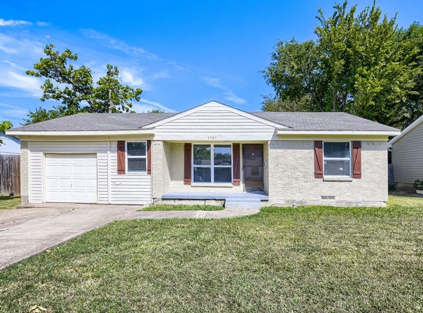1707 Summit Street, Mesquite, TX 75149