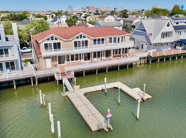 802 N Harvard Ave, Ventnor, NJ 08406