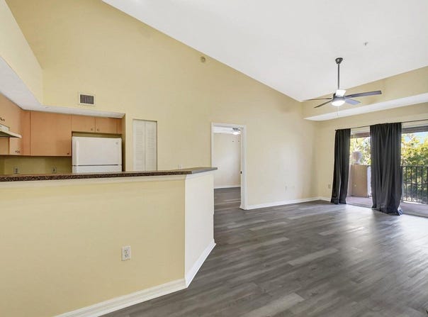 4101 San Marino 303 Boulevard, West Palm Beach, FL 33409