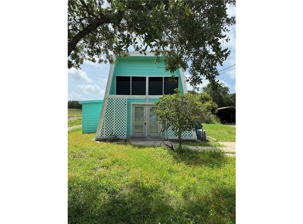 602 Tanglewood, Ingleside, TX 78362