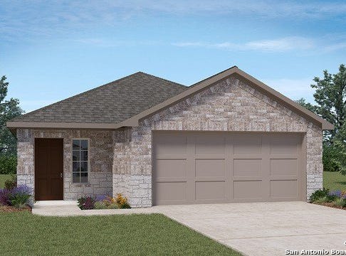 108 Middle Green Loop, Floresville, TX 78114