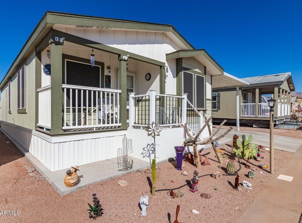 1363 N PLAZA Drive, Apache Junction, AZ 85120