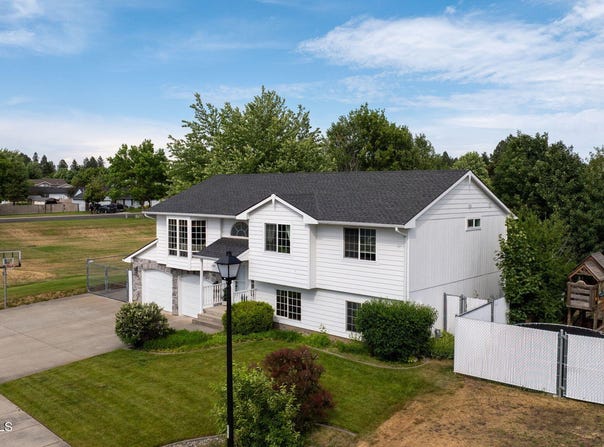 2442 N Rawhide Ridge Rd, Post Falls, ID 83854