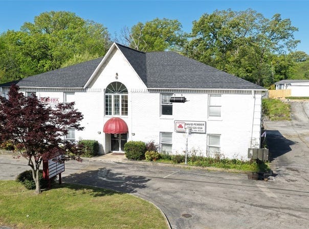 2244 Center Point Parkway, Centerpoint, AL 35215