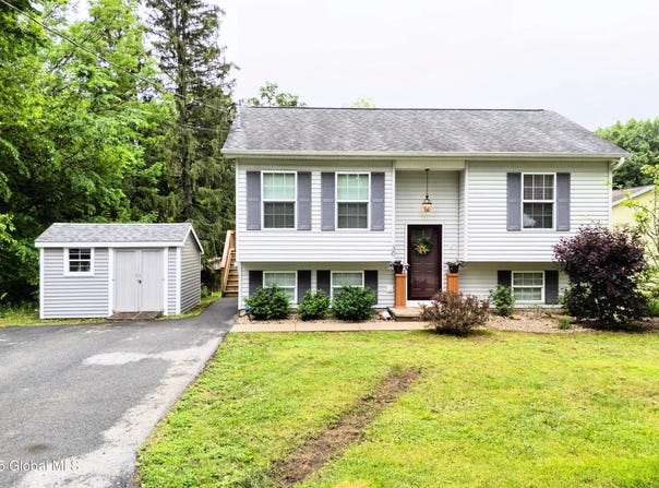 30 W State Street, Glens Falls, NY 12801