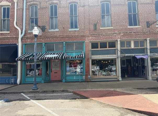 316 N Main Street, Bonham, TX 75418