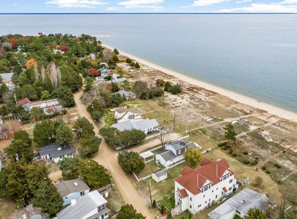 3095 CALVERT Boulevard, LUSBY, MD 20657