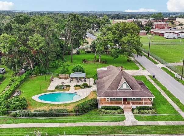 37508 CHURCH AVENUE, DADE CITY, FL 33525