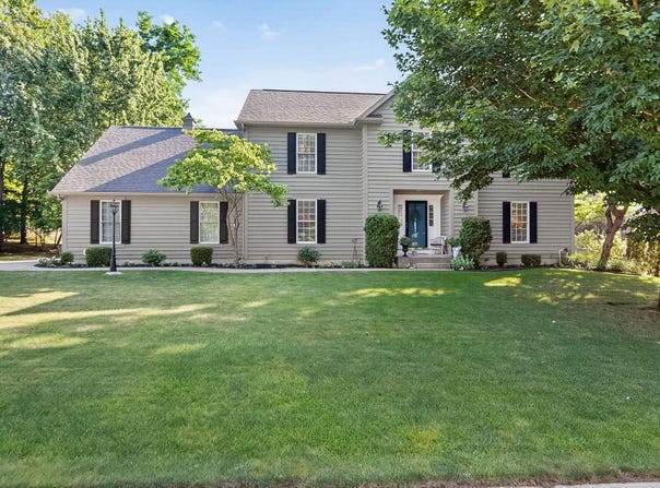 52100 Fall Creek Drive, Granger, IN 46530-6101