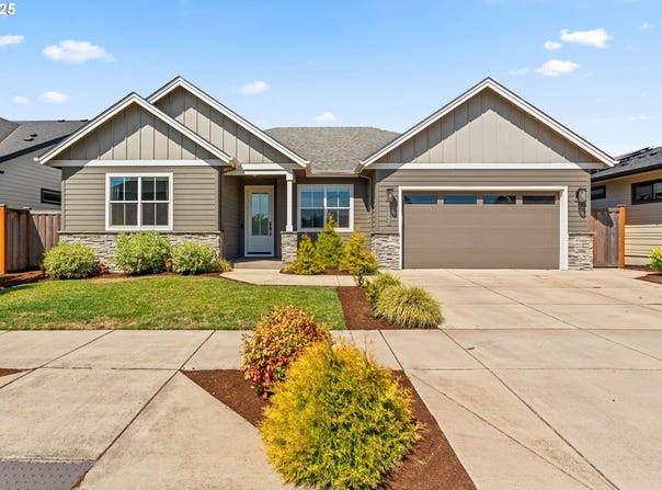 3752 SILETZ ST, Eugene, OR 97408