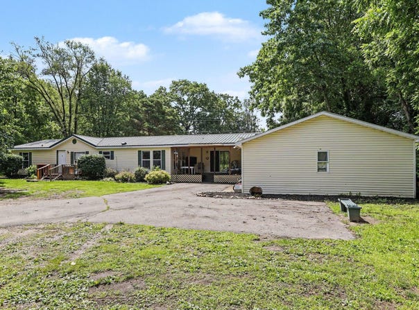 619 Marsh Road, Plainwell, MI 49080