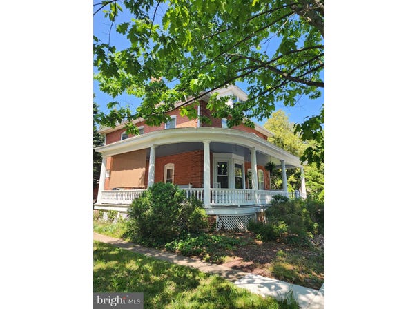 328 N BRADFORD STREET, DOVER, DE 19904