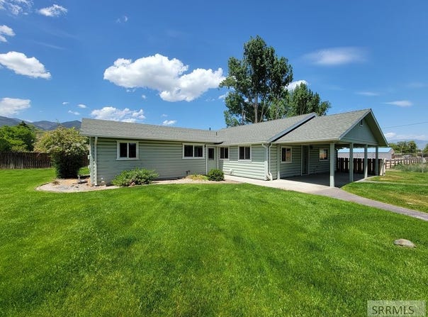 211 Dahle Avenue, Salmon, ID 83467