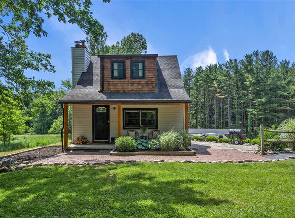 8041 Donovan Road, Dexter, MI 48130