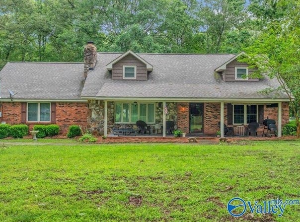 140 Johnson Avenue, Boaz, AL 35956