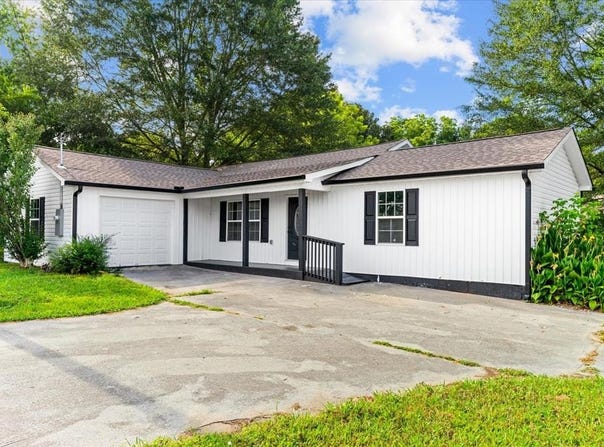 200 Quillian Road, DALTON, GA 30721