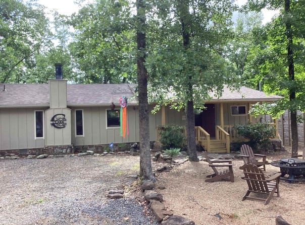 24 Air Road, Higden, AR 72067