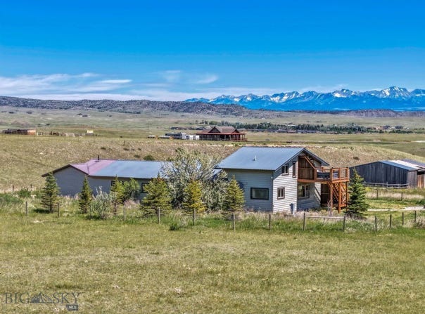 30 Wineglass Loop N, Livingston, MT 59047