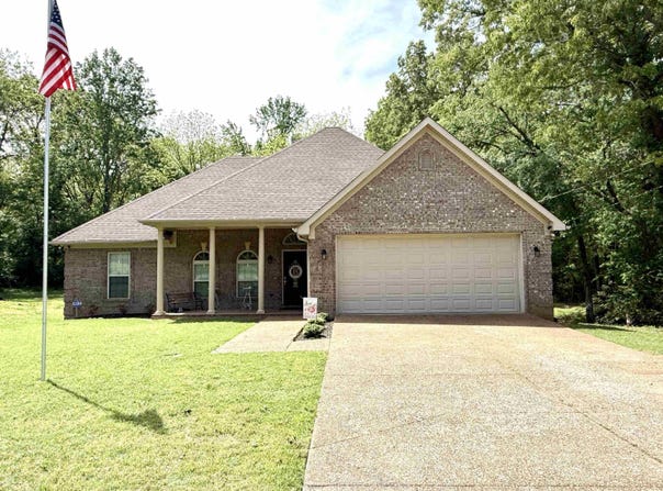 4506 HAMILTON St, TN 38220