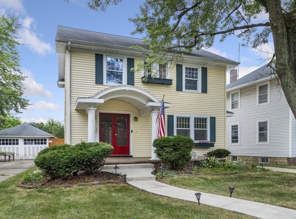 313 N Cornell Circle, Fort Wayne, IN 46807-2857