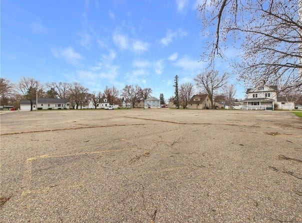 Tbd Third Street SE, Melrose, MN 56352