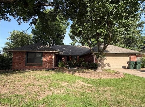 2816 Suroya Street, Muskogee, OK 74403