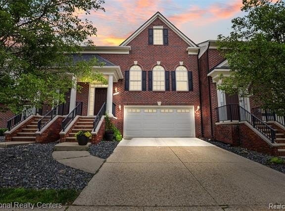 779 Red Run Drive, Troy, MI 48085