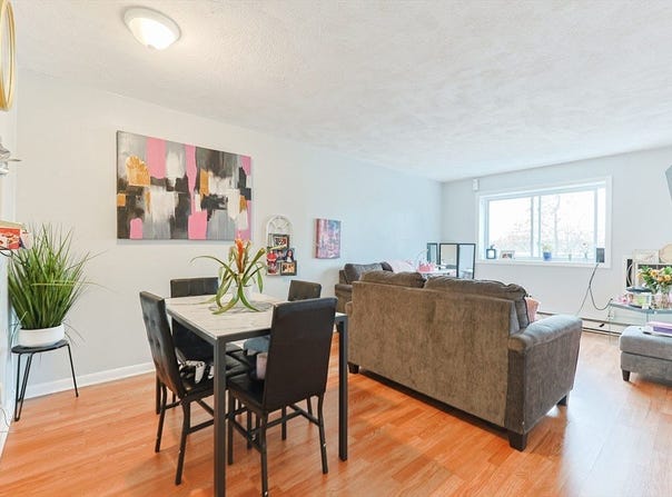 27 Willis St, Framingham, MA 01702