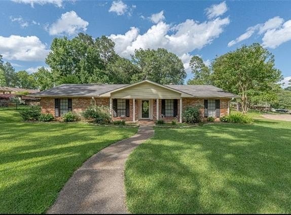 420 FENDLER Parkway, Pineville, LA 71360