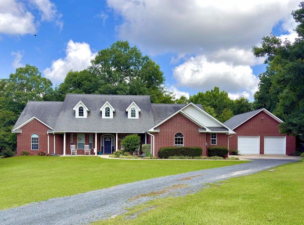 104 Rhonda Drive, De Queen, AR 71832