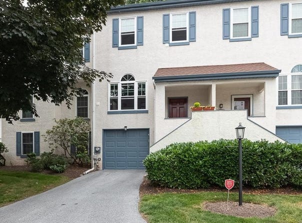 1707 STONEHAM DRIVE, WEST CHESTER, PA 19382