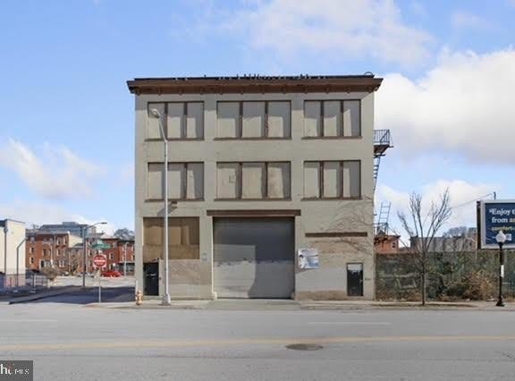 3 N CENTRAL AVENUE, BALTIMORE, MD 21202
