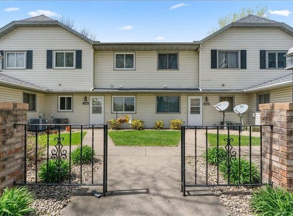 11350 Ibis Street NW, Coon Rapids, MN 55433