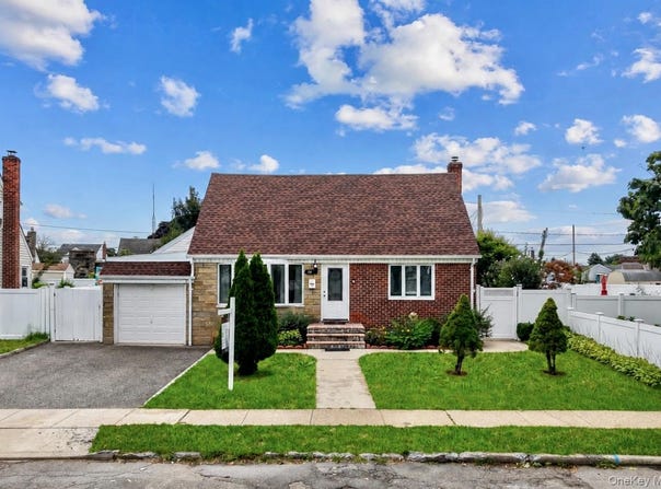78 Pengon Circle, East Meadow, NY 11554