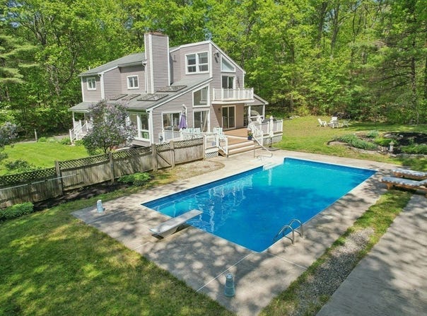 24 Fowler Street, Upton, MA 01568
