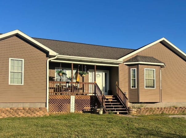 32350 Hwy ZZ, Marceline, MO 64658