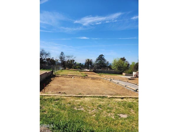 270 Marathon Road, Altadena, CA 91001
