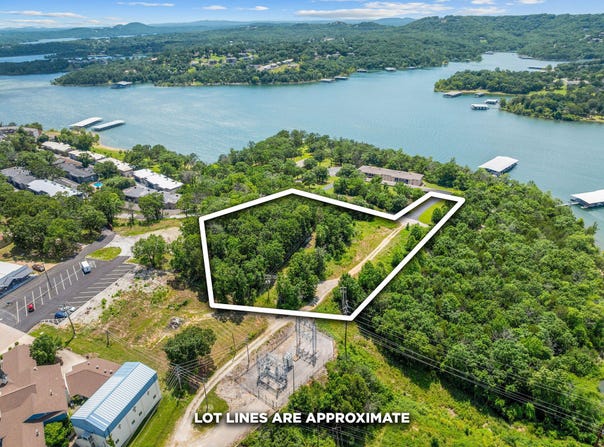 Port Holiday Two Lane, Kimberling City, MO 65686