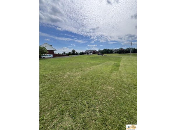 61 McDonald Drive, Columbia, KY 42728