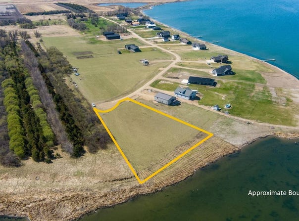 TBD Greg S Drive, Lake Preston, SD 57249