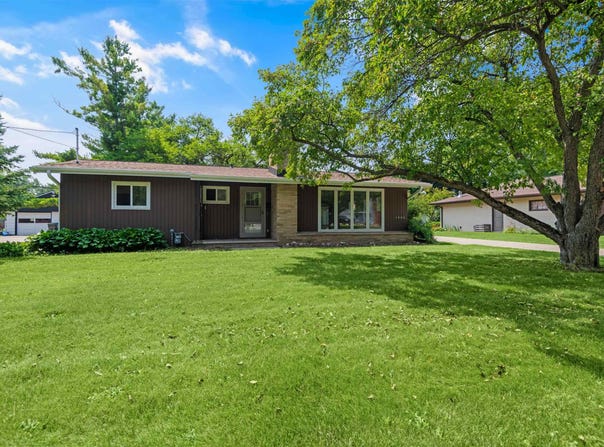 1003 TWILIGHT Drive, DE PERE, WI 54115-1359