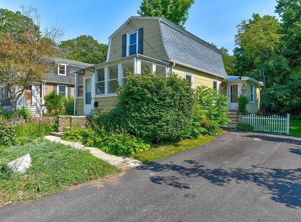 70 Vine St, Weymouth, MA 02188