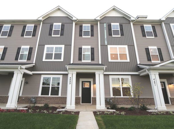 Aurora, IL 60504