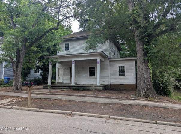 207 Bruton Street W, Wilson, NC 27893