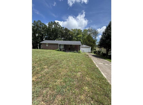 175 South Robinson Drive, Somerset, KY 42501