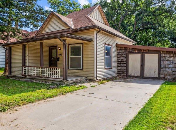 608 N Osage, Augusta, KS 67010-0000