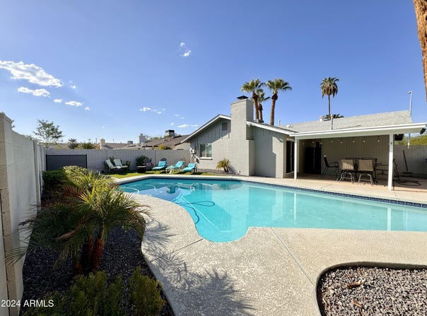 1869 E GENEVA Drive, Tempe, AZ 85282
