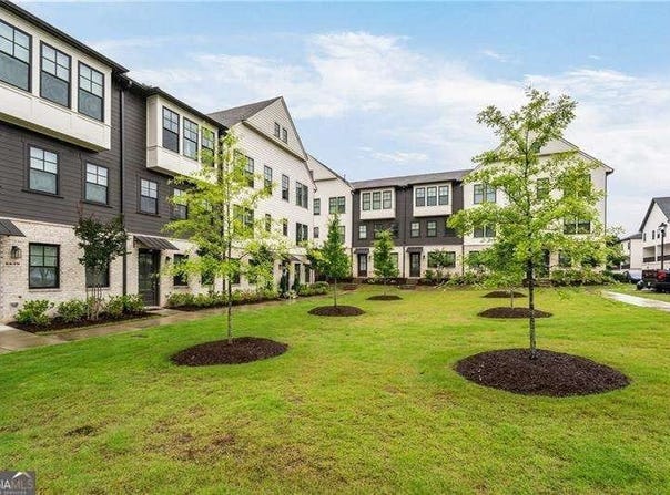 6635 Beacon Drive, Sandy Springs, GA 30328