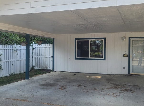 1635 30TH ST, Florence, OR 97439